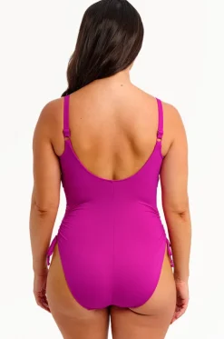 Beach Waves G Cup Twist Front One Piece
