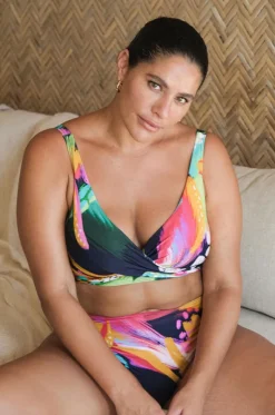 Chelona Delacroix Cross Front Bra