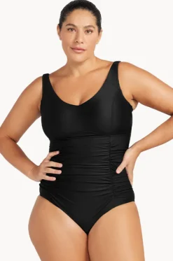 Hues Raphael E/F Cup One Piece