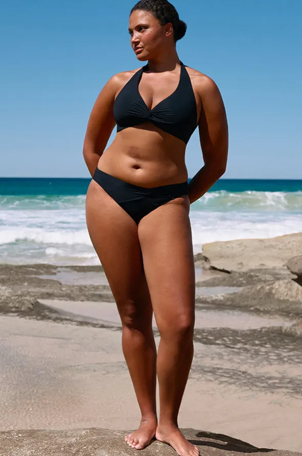 Jetset D/DD Cup Twist Front Top