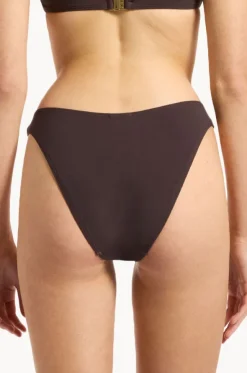 Jetset High Leg Pant