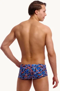 Mens Leaf Blower Trunk