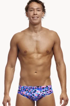 Mens Warp Tour Brief