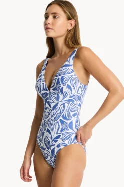Reef Scoop Back Panel Line One Piece