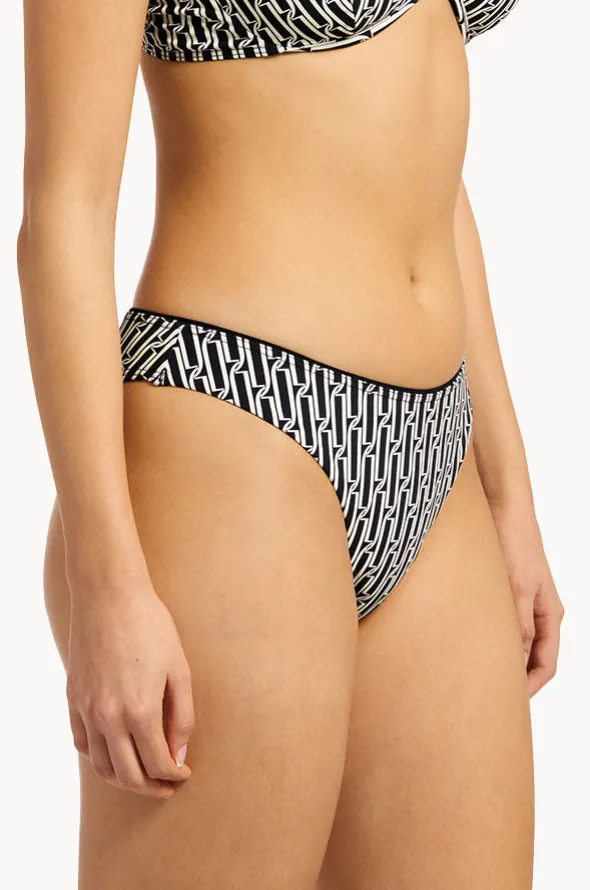 Spring Geo High Leg Pant