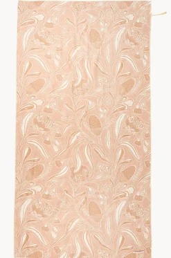 Trailing Natives Sand Free Towel