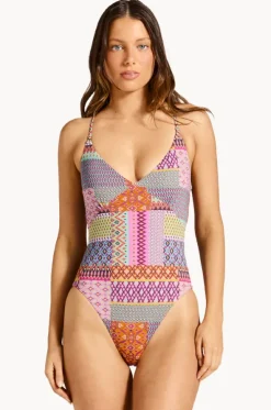 Utopia Hot Elle One Piece
